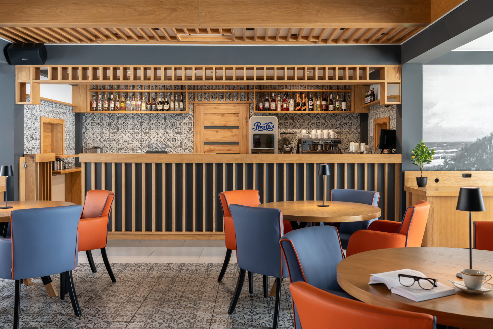Caffe & Bar (3)